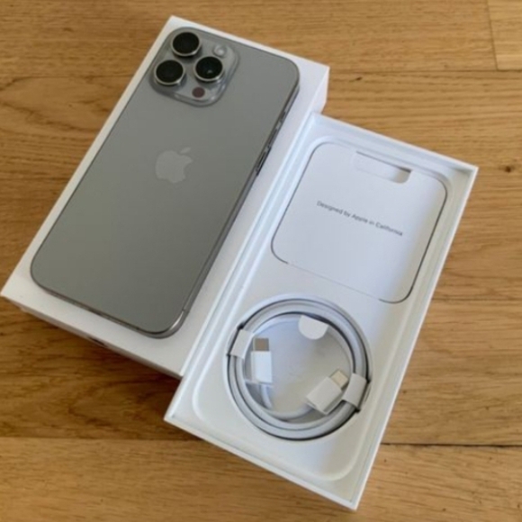 Apple iPhone 14 Pro Silver Cell Phone - Picture 4 of 4